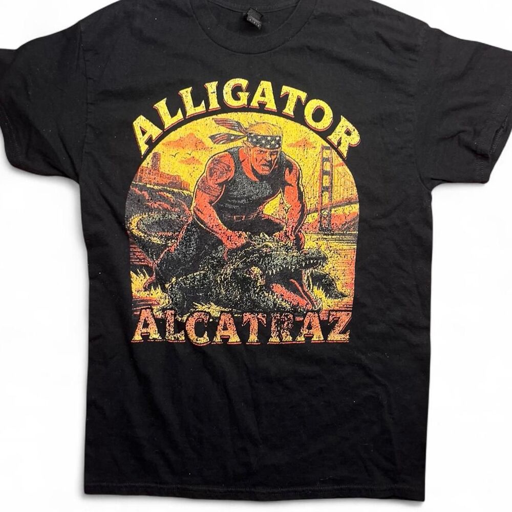Alligator Alcatraz Punk Hardcore Band Florida Everglades Graphic Tee Size M